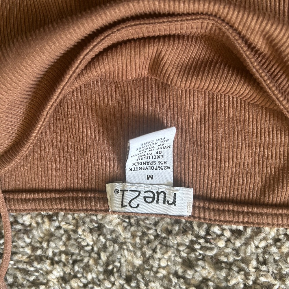 Rue21 Brown Ribbed Top